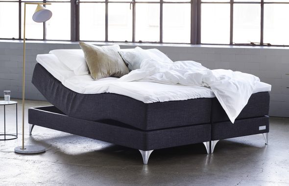 Lux adjustable bed